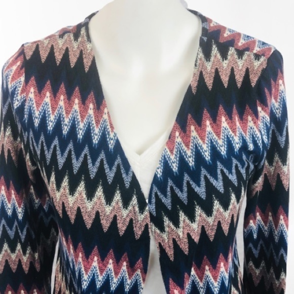 Boutique Open Front Cardigan Chevron Pattern - Picture 4 of 7